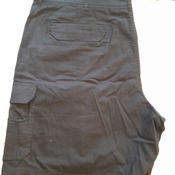 Chaps men cargo short NWT - Picture 7 of 7